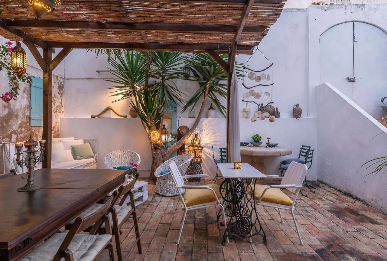 Casa Dos Arcos - Charm Guesthouse Albufeira 2*,  Portugal
